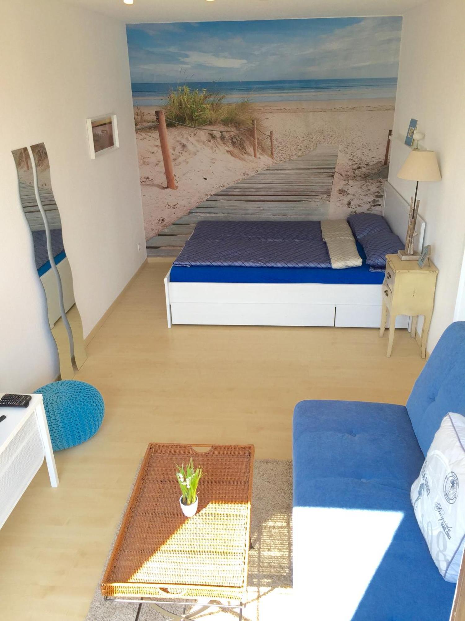 Apartment With Mini Balcony *