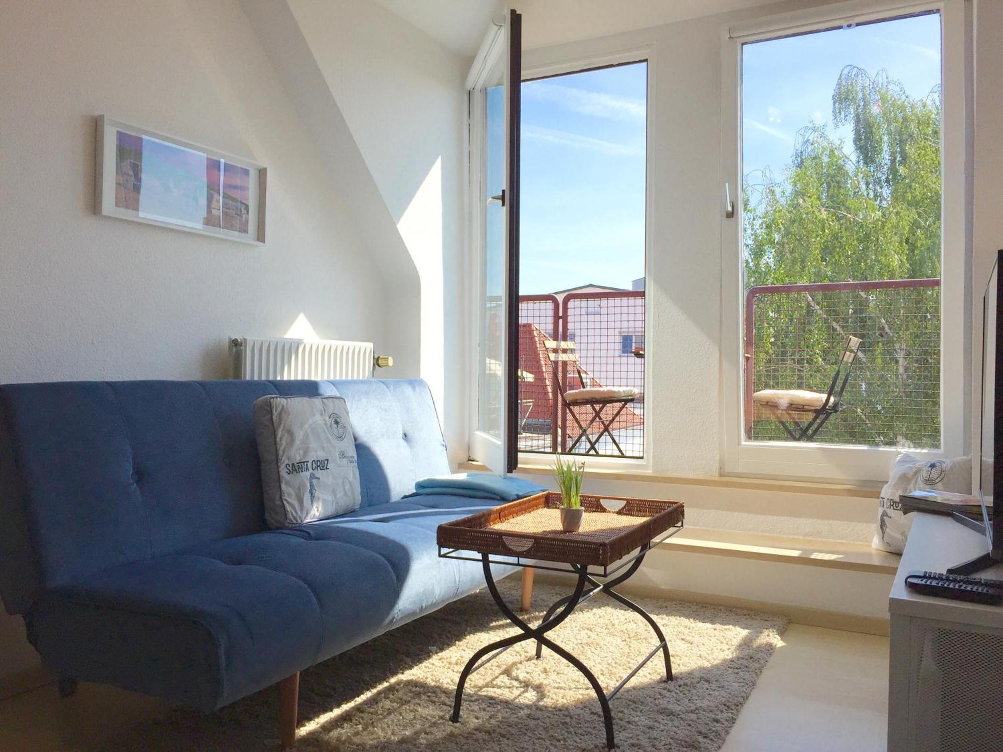 With Mini Balcony Apartment *